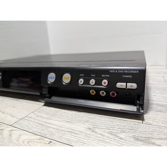 Magnavox MDR535H/F7 HDD & DVD Recorder w/ Remote & Manual & 500GB HDD - Picture 2 of 7